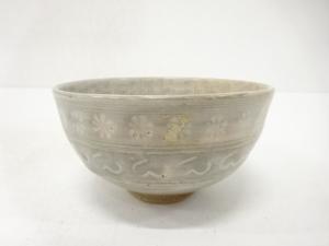 三島手　茶碗